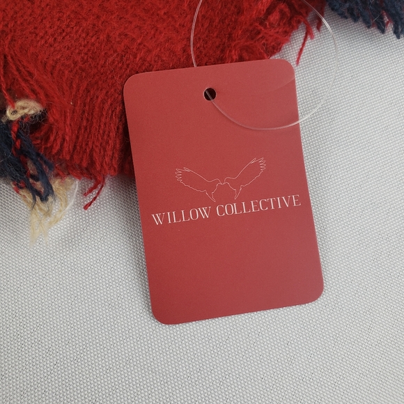 Willow Collective Blanket Scarf in Fall Festive colors NWT - Picture 3 of 6